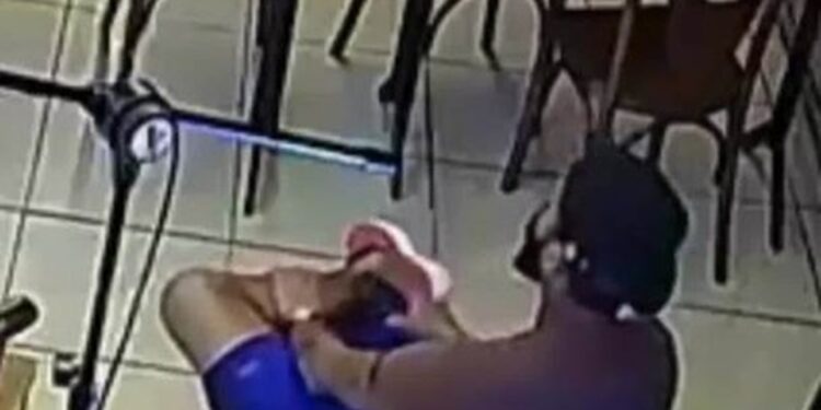 VÍDEO: cantor tem chave furtada no DF e perde veículo e instrumentos avaliados em R$ 45 mil